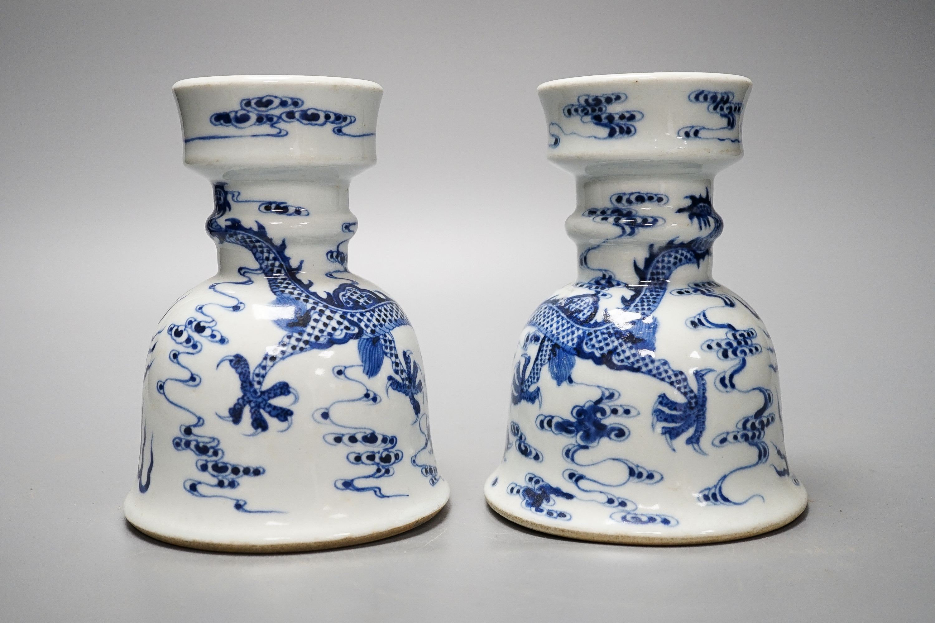 A pair of Chinese blue and white joss stick holders 14.5cm